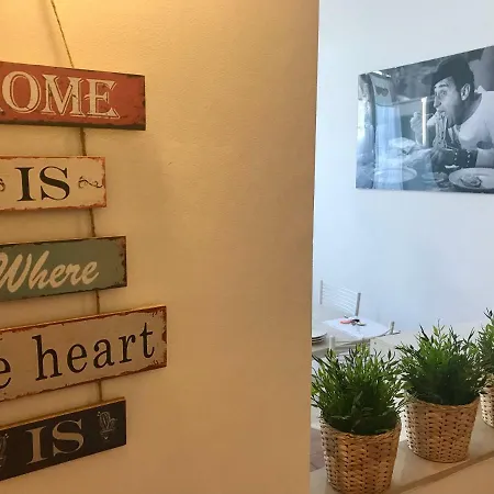 “ La Casa Dell' 8 “ * Rome